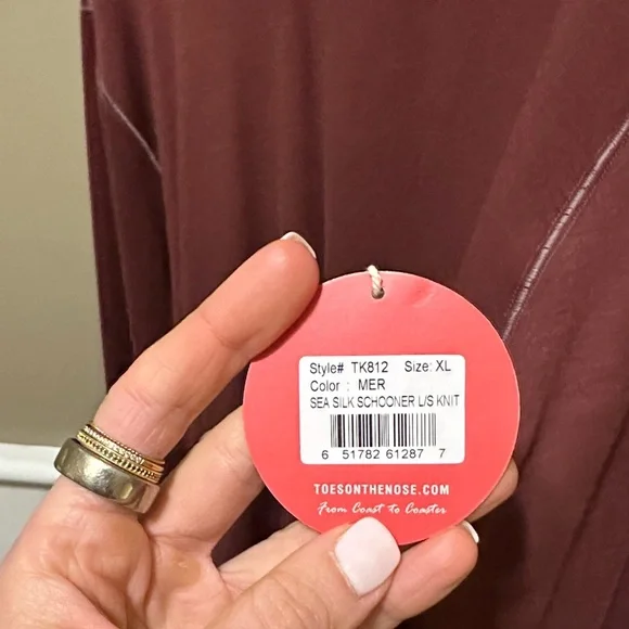 Men's Maroon Hooded Long-Sleeve Pullover Shirt - Picture 2 of 7